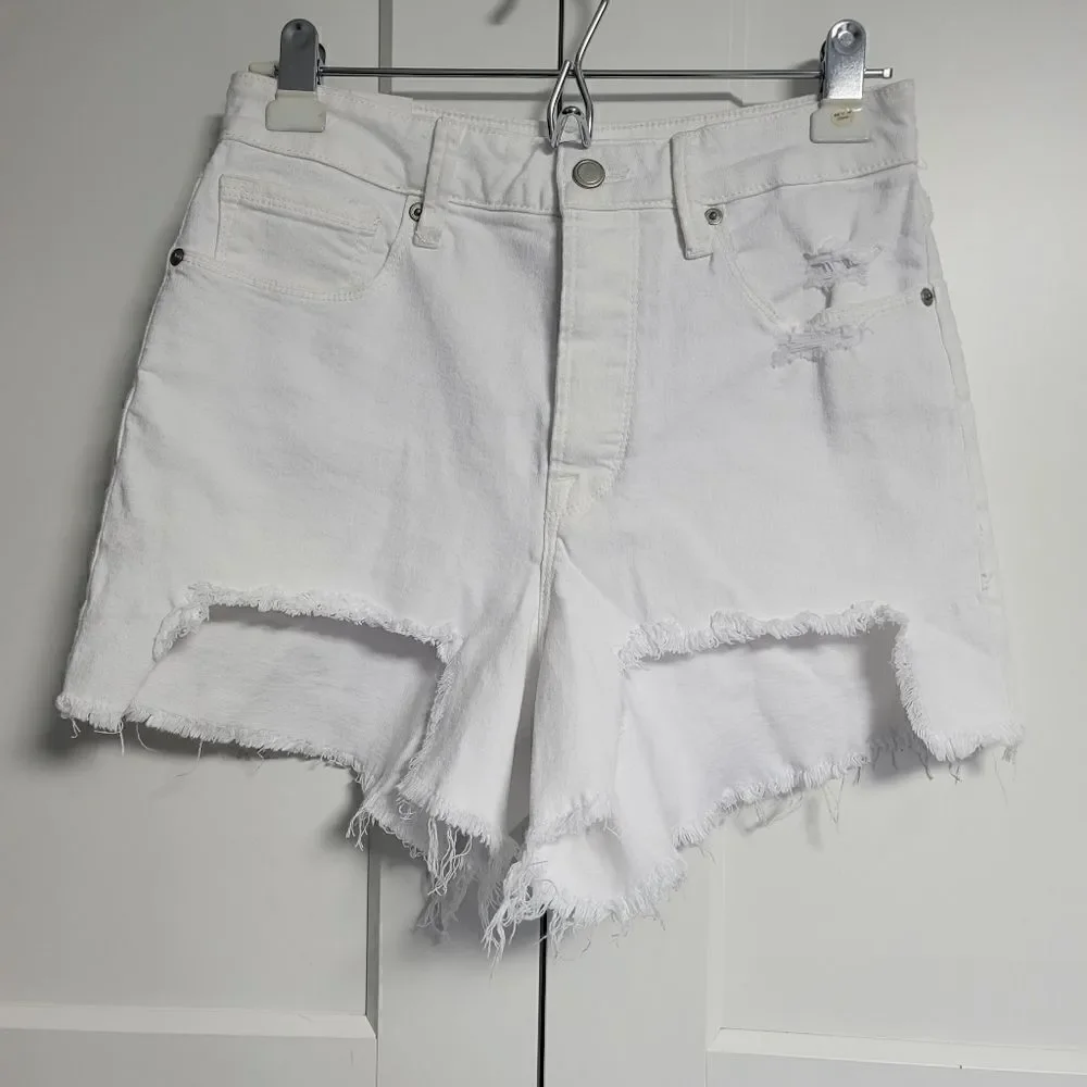 Good american bombshell shorts, size 8/29